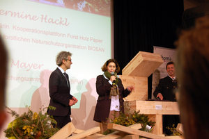 Mag. Hermine Hackl bei Ihrer Rede